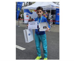 David Bogdan Croitoru, locul I la Crosul UASMV (4 aprilie 2026), în proba de 1000 metri
