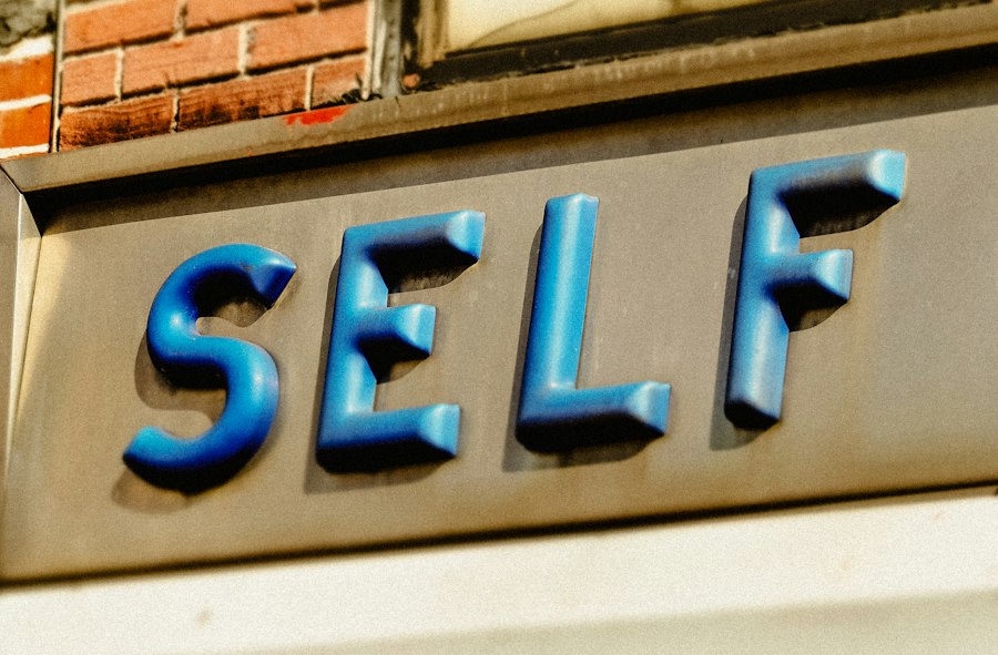 Photo self-confidence research analysis tips